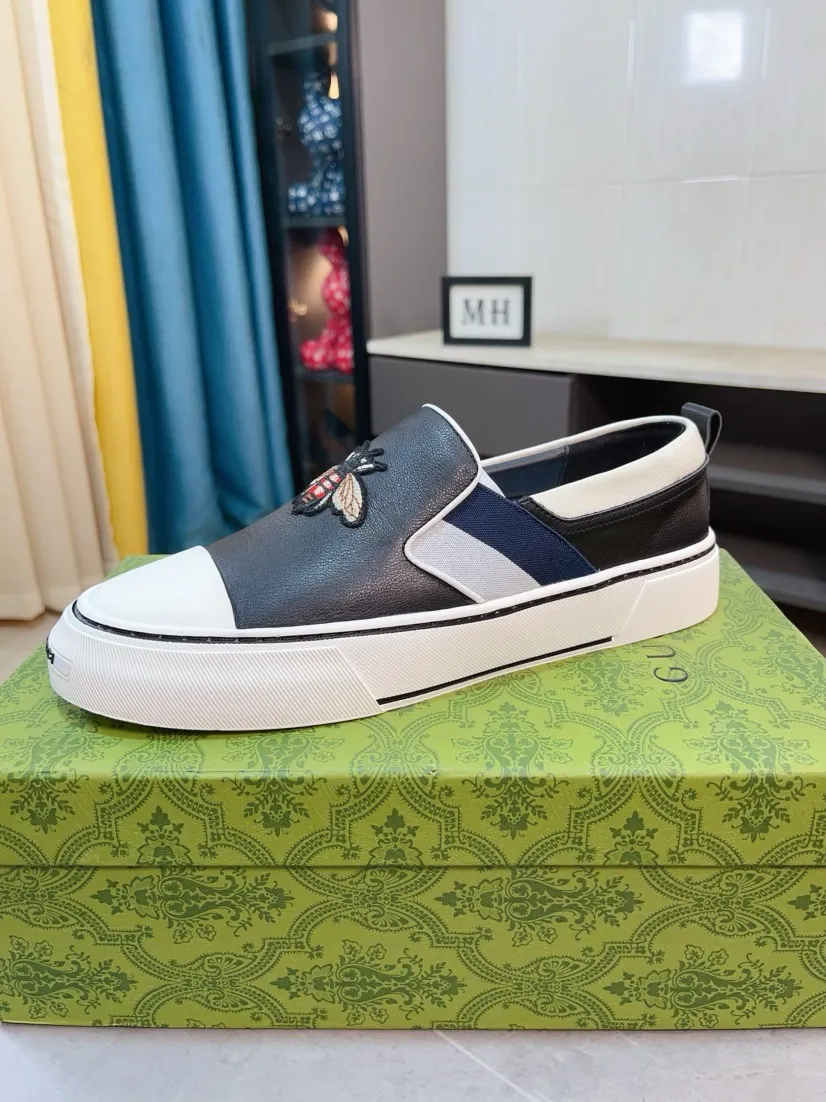 Men's shoes 💰458🌹🌹GUCCI [Gucci] New high-end brand of men's shoes, the latest fashionable casual men's shoes, trendy and versatile, relaxed and sporty style, uppers imported from Italy, first-layer cowhide, genuine leather lining, and ultra-fine workmanship. Original personalized fashionable rubber wear-resistant outsole, light and comfortable on the foot, size 38-44